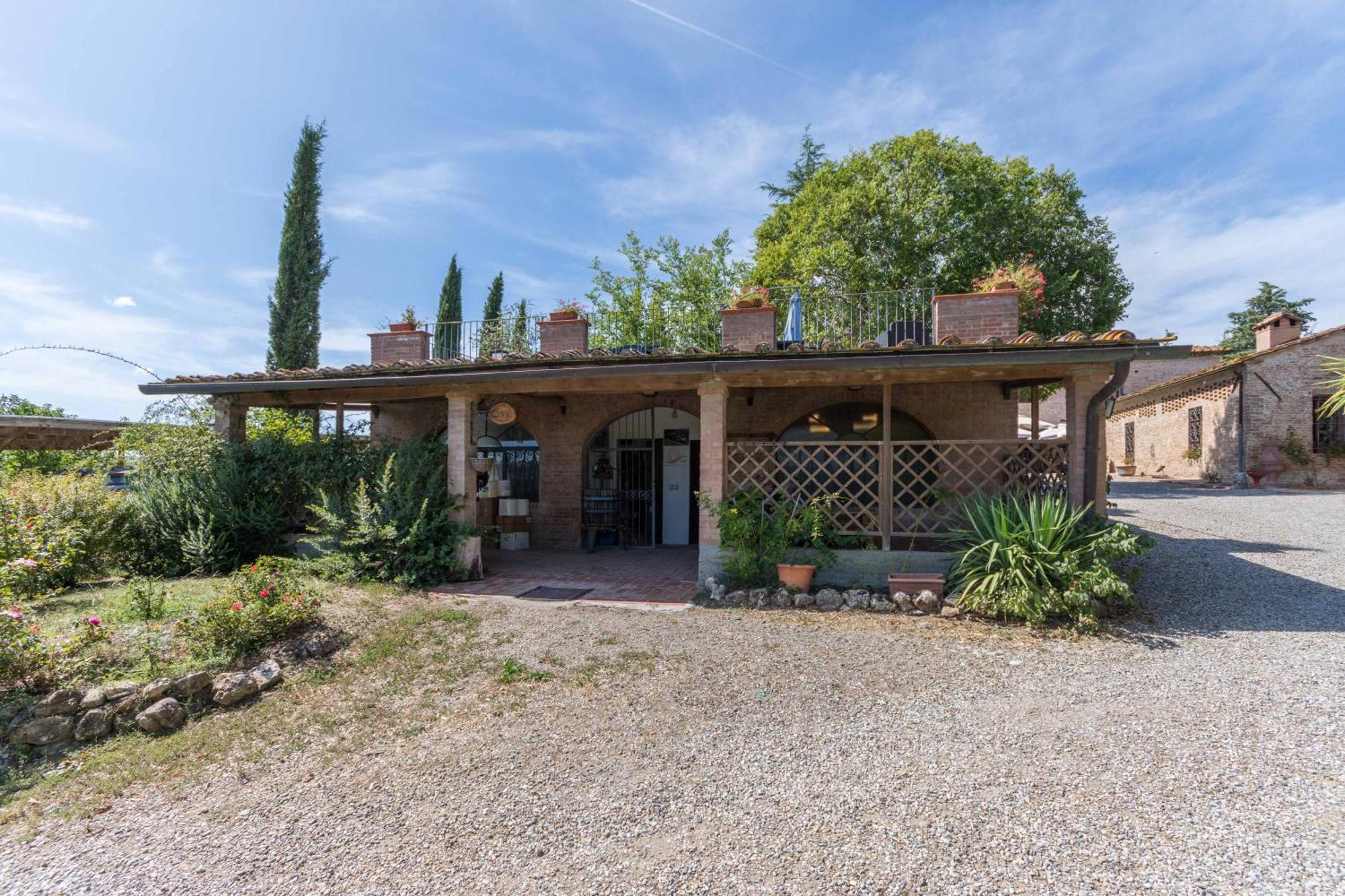 Il Canto Del Sole Monteroni dʼArbia Εξωτερικό φωτογραφία