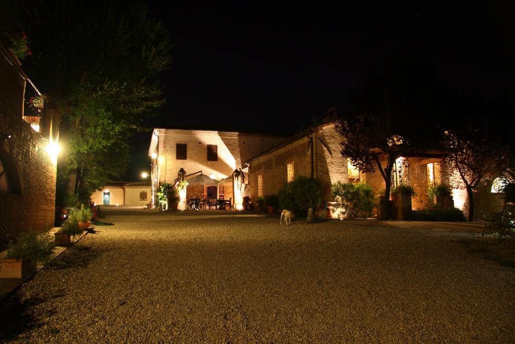 Il Canto Del Sole Monteroni dʼArbia Εξωτερικό φωτογραφία