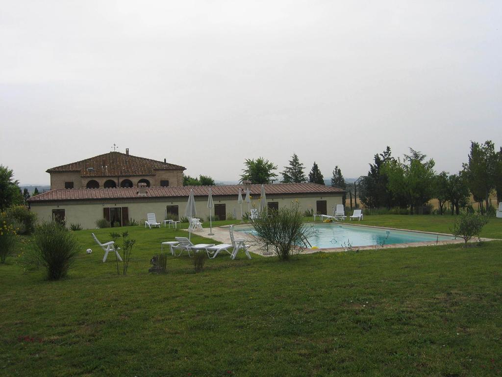 Il Canto Del Sole Monteroni dʼArbia Εξωτερικό φωτογραφία